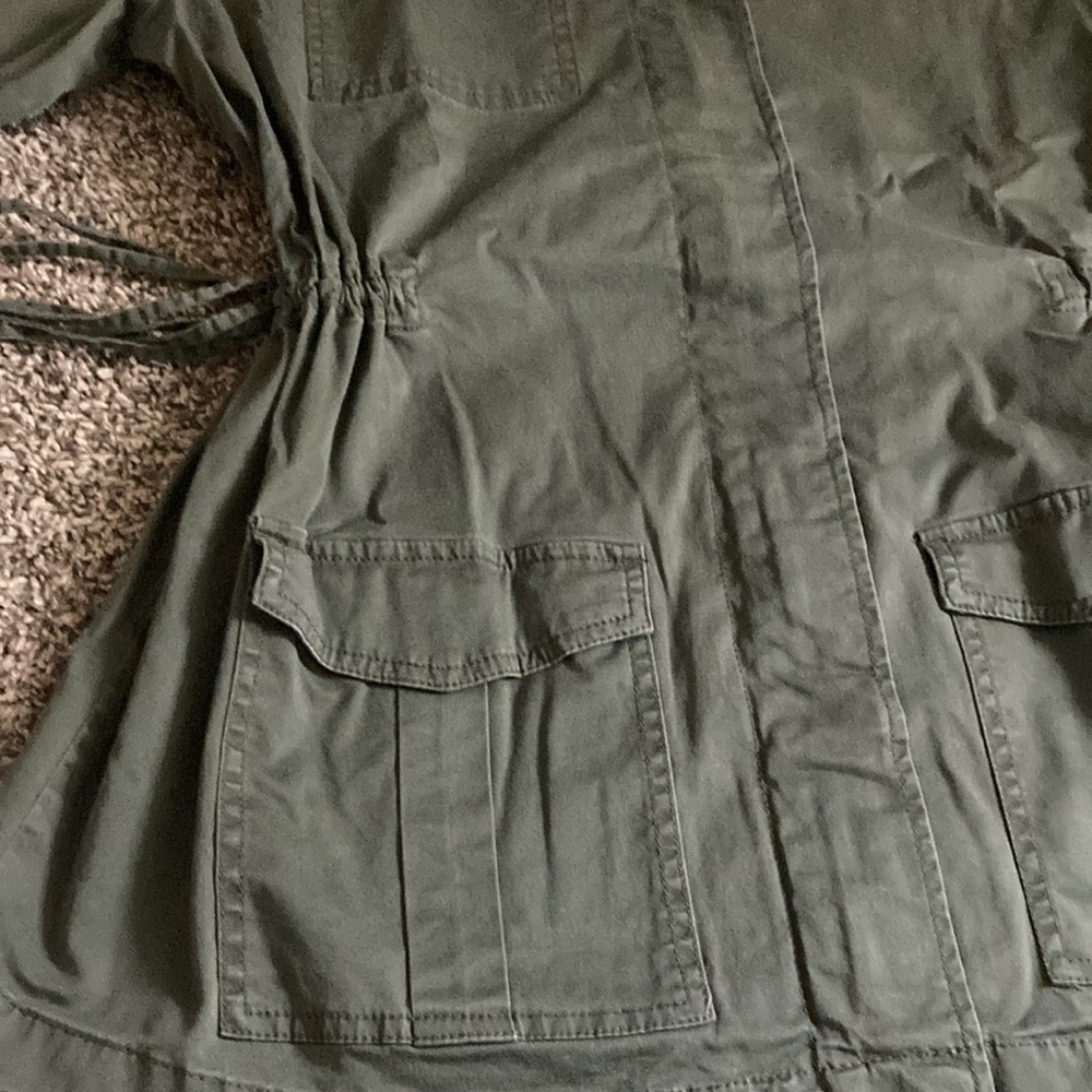 Army Green Color Size Large Spring Jacket. - image 2